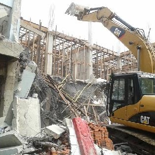 Jasa Bongkar Bangunan di Bali